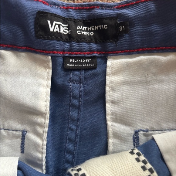 Vans Men’s Shorts Authentic Chino Relaxed Fit Size 31 - Picture 3 of 4